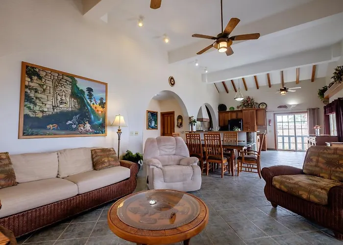 El Gran Castillo De Arena - 4 Bedroom * San Pedro (Ambergris Caye)